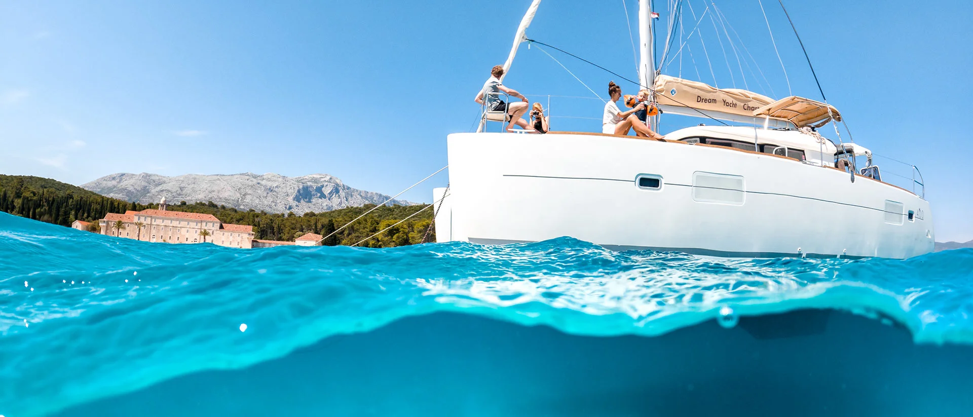 Ormeggiare la barca a Bova Marina: Sicurezza e comfort al primo posto